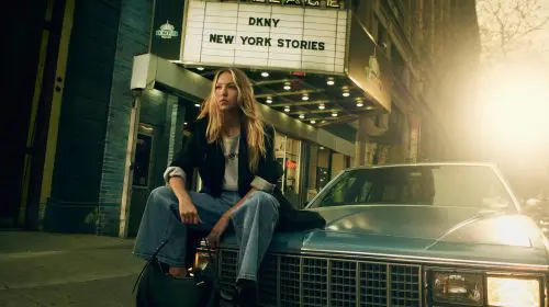 Lila Moss este noua imagine a campaniei de primăvară DKNY