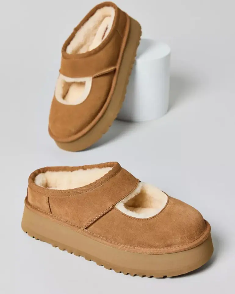 UGG 