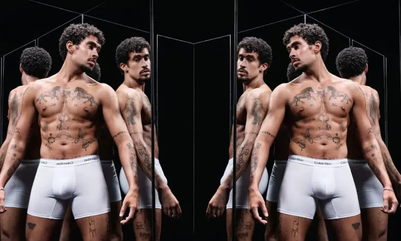 Campania lui Bad Bunny pentru Calvin Klein a generat un impact media de 8,4 milioane de dolari