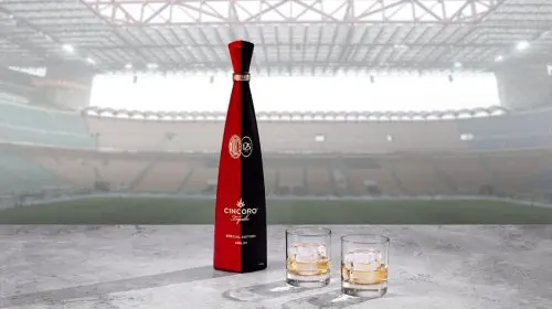 Cincoro Tequila și AC Milan prezintă o sticlă în ediție limitată