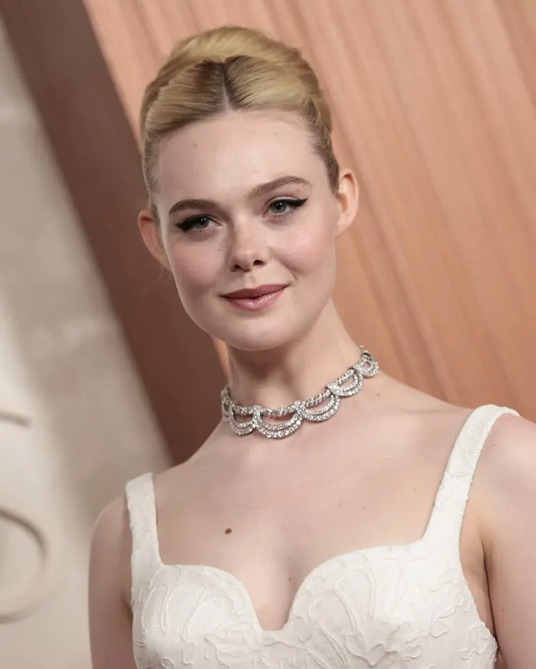 Elle Fanning