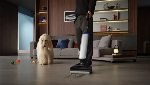 Aspiratoarele premium Tineco au ajuns oficial în România