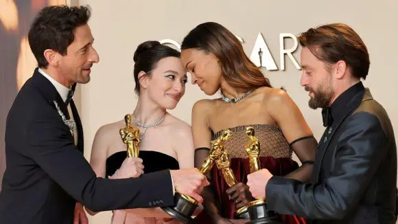 Ce lucruri extravagante se găsesc în gift bag-urile de la Premiile Oscar