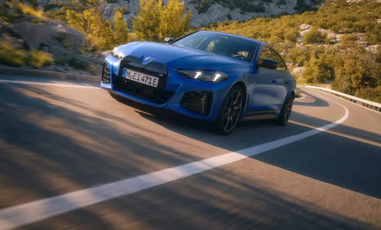 BMW iX şi i4 în topul studiului JD Power