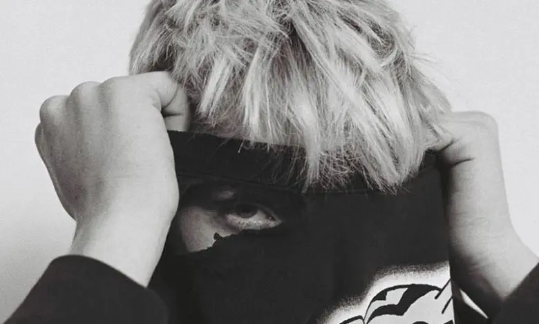 Editura Rizzoli lansează un volum care explorează arhiva brandului de streetwear Aries