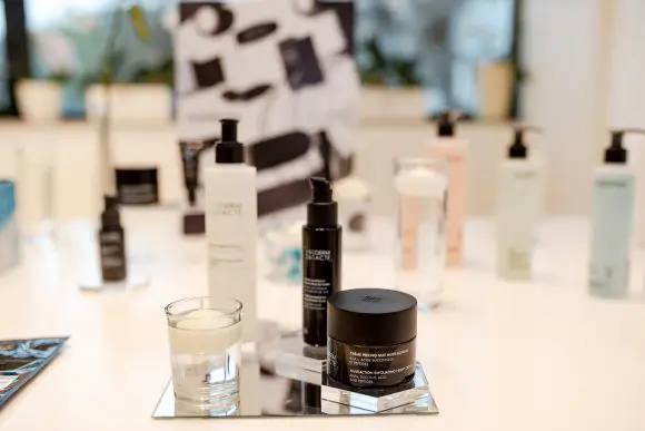 DermActe lansează un ritual complet de reînnoire a pielii prin exfoliere blândă