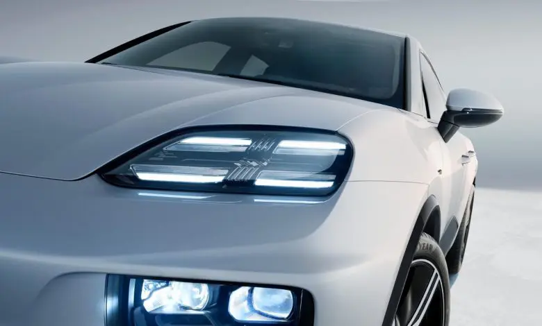 Porsche investește decisiv în viitorul său