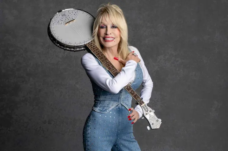 Dolly Parton Good American
