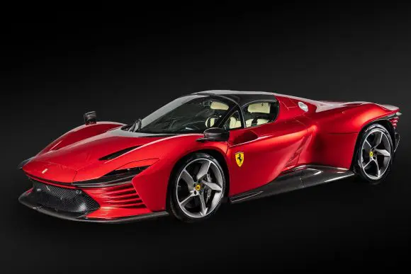 Ferrari Daytona SP3 este ultima achiziție în galeria Țiriac Collection