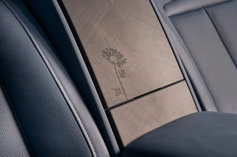 Rolls-Royce Cullinan Daisy la interior
