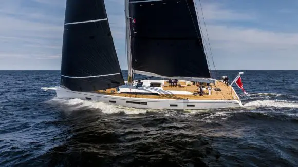 Swan 88 câștigă Yacht Style Awards