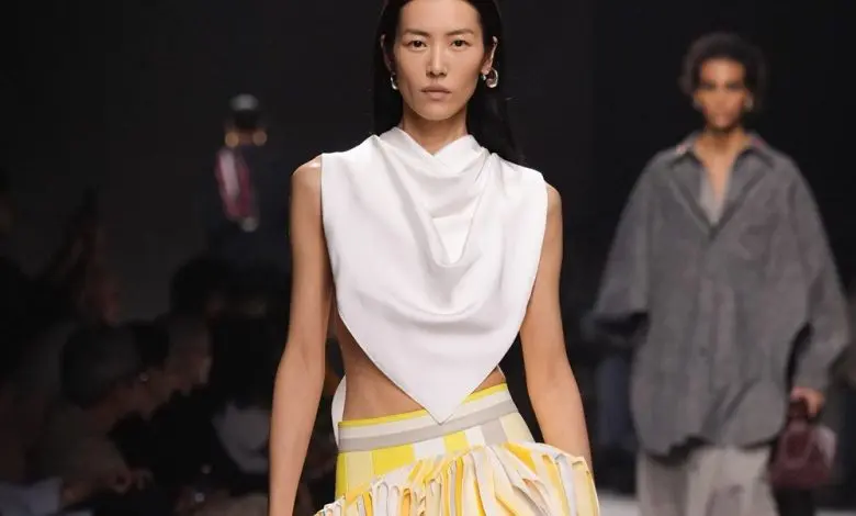 How To Wear: The Scarf Dress