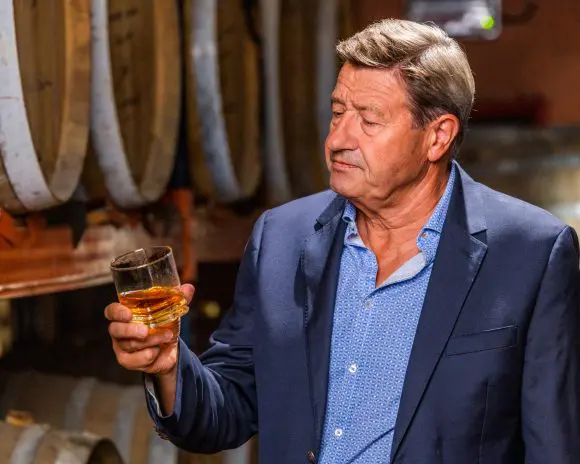 Alexandrion Group lansează brandy-ul Alexandrion 9 Stele