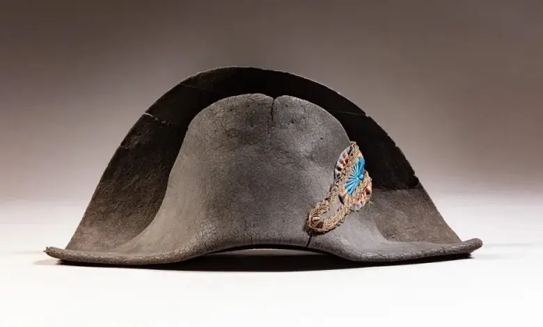 Celebra pălărie Bicorne a lui Napoleon va fi scoasă la licitație