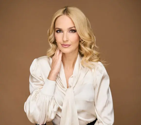 Teodora Tompea: „Autenticitatea înseamnă să știi cine ești și ce vrei cu adevărat”
