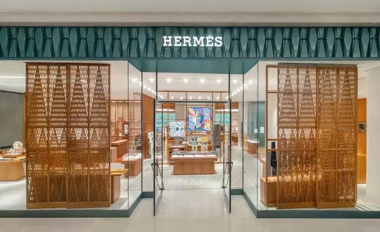 Hermès prezintă noul său magazin extins Four Seasons Macau