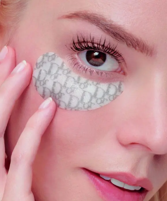 DIOR SKIN ESSENTIALS 2025 – Când știința pielii întâlnește arta haute couture
