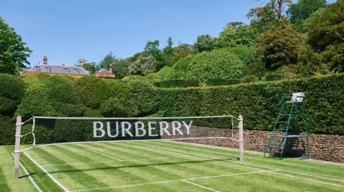 Burberry face un takeover al domeniului The Newt in Somerset, celebrând peisajul rural englezesc
