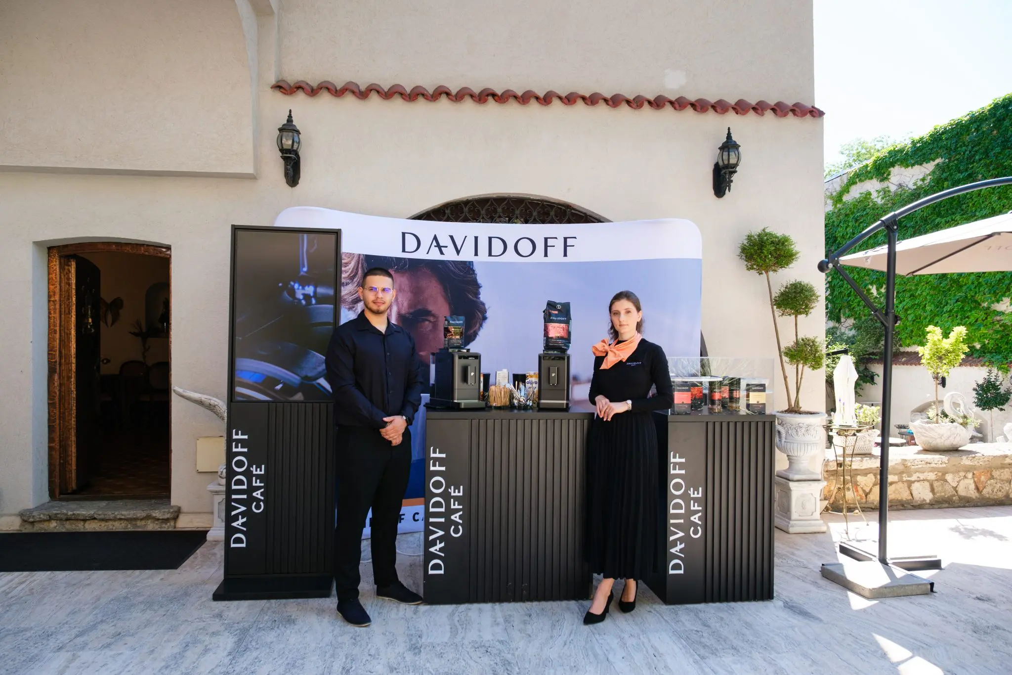 Davidoff Café