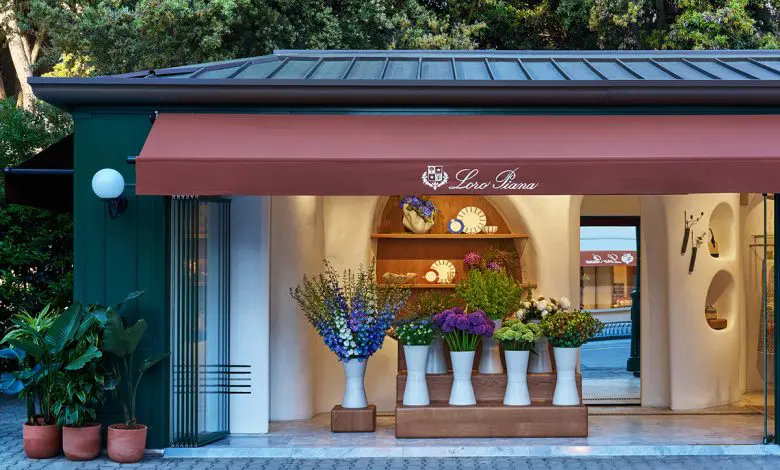 Loro Piana redefinește vara mediteraneană în Forte dei Marmi și Saint-Tropez