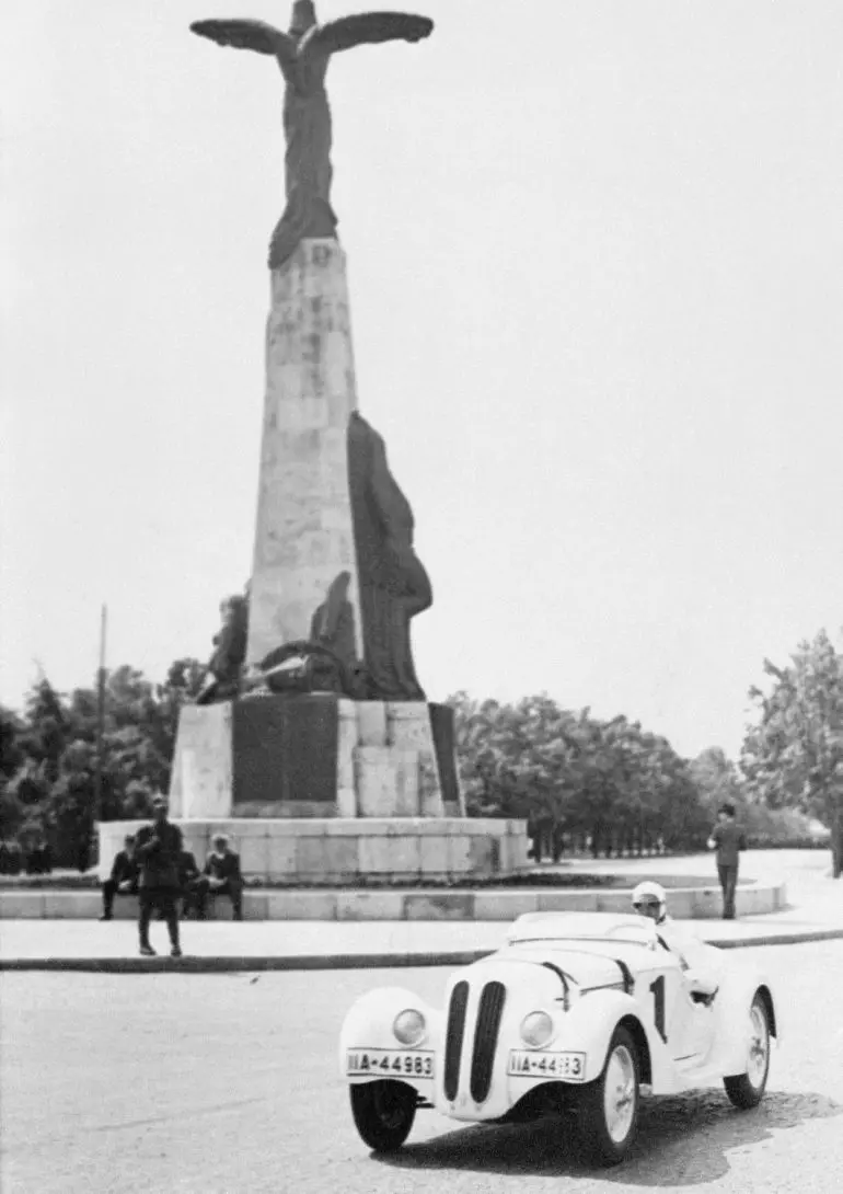Ernst Henne