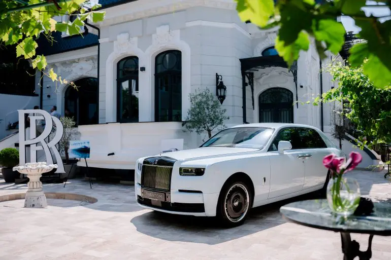 Rolls-Royce Phantom - 100 de ani sărbătoriți la București