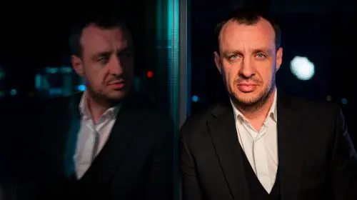 Arando Marquez: „Radioul e despre emoție, nu doar despre informație”