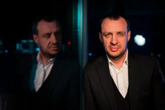 Arando Marquez: „Radioul e despre emoție, nu doar despre informație”