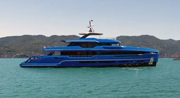 Baglietto tocmai a lansat un superiaht complet albastru de 40 de metri