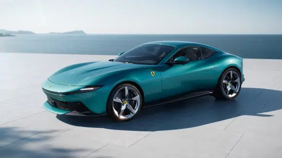 Ferrari Amalfi – lansat ieri, disponibil din 2026