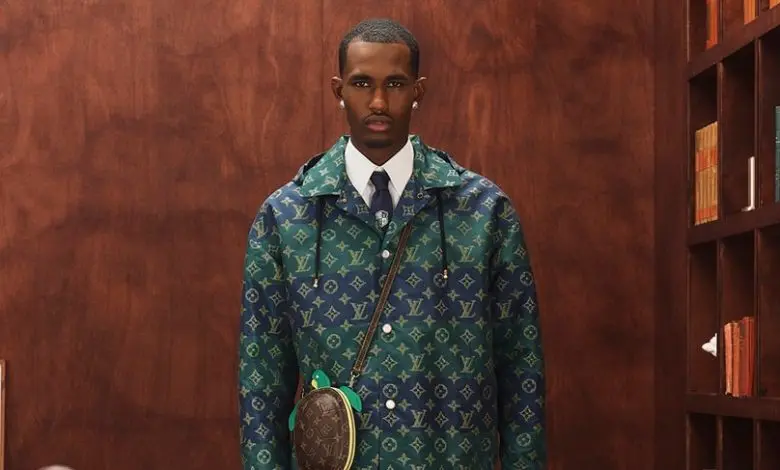 Louis Vuitton lansează o colecție-capsulă pentru bărbați care face tranziția către sezonul de toamnă