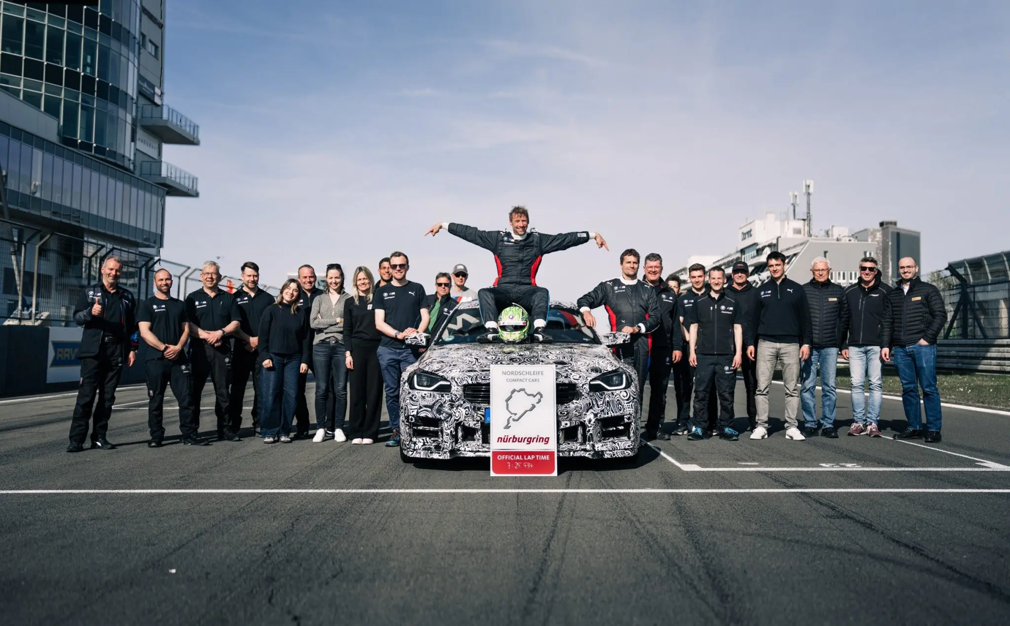 BMW M2 CS stabileşte un nou record