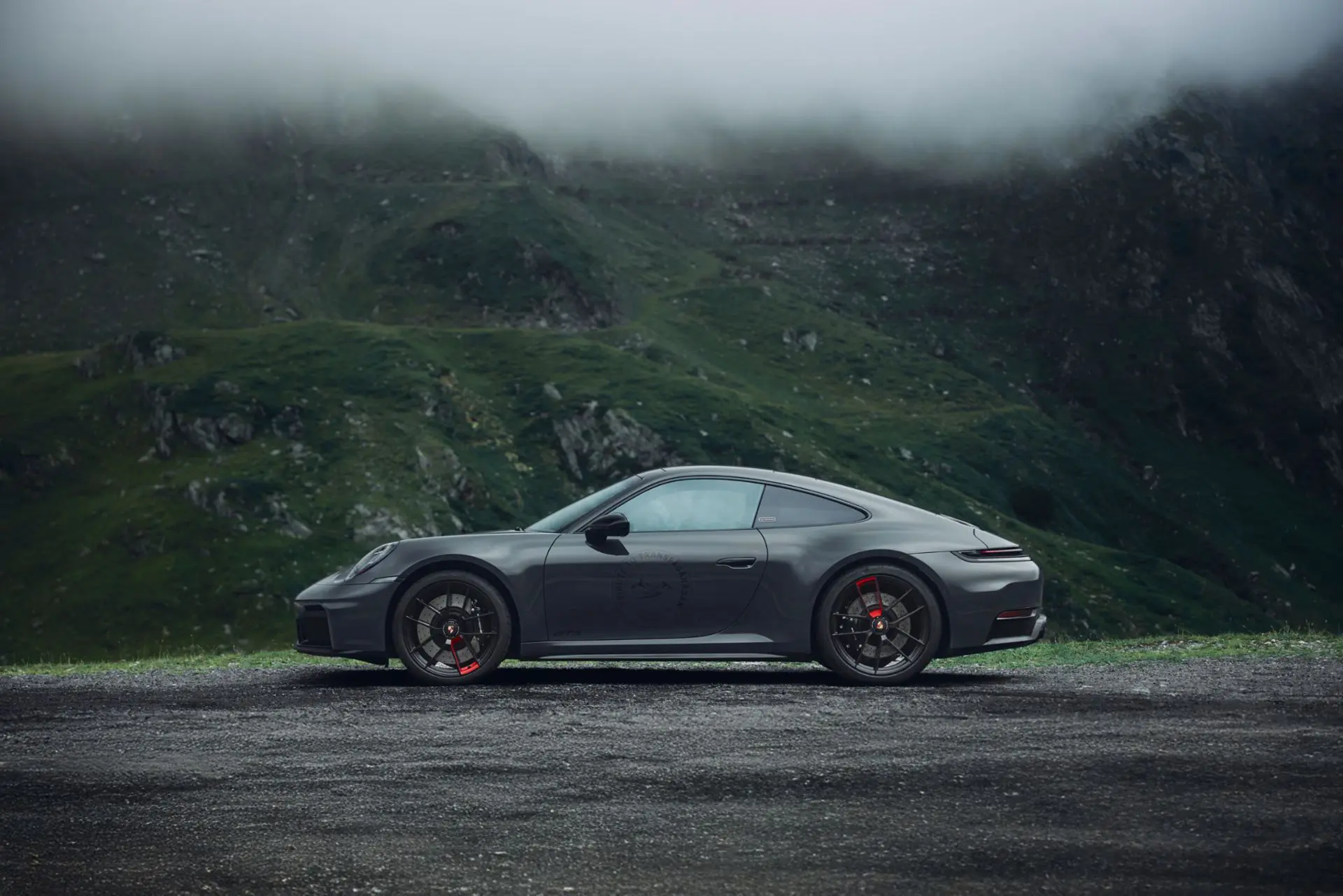 911 Carrera 4 GTS „Tribute to Transfăgărășan”