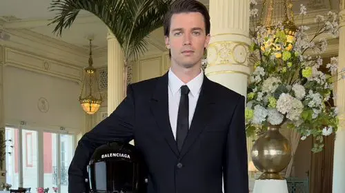 Patrick Schwarzenegger se alătură campaniei Balenciaga pentru iarna 2025