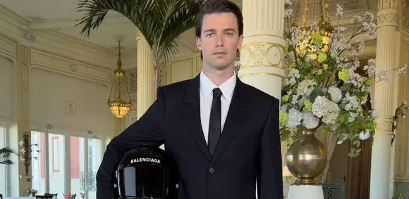 Patrick Schwarzenegger se alătură campaniei Balenciaga pentru iarna 2025
