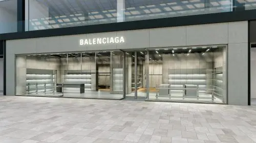 Balenciaga deschide primul magazin din Quebec