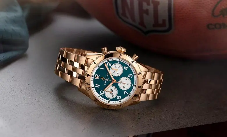 Breitling onorează victoria Eagles la Super Bowl LIX cu un cronograf în ediție limitată