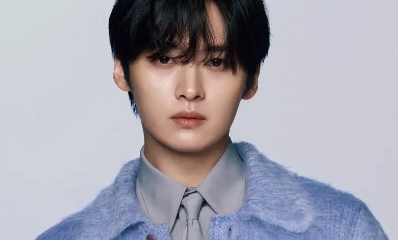 Gucci anunță un nou ambasador de imagine: artistul Lee Know, membru al trupei de K-pop „Stray Kids”