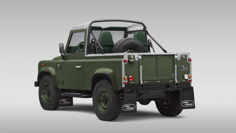 Defender Classic V8 Churchill 