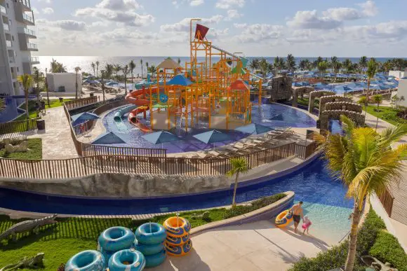 Topul resorturilor all-inclusive cu parcuri acvatice captivante