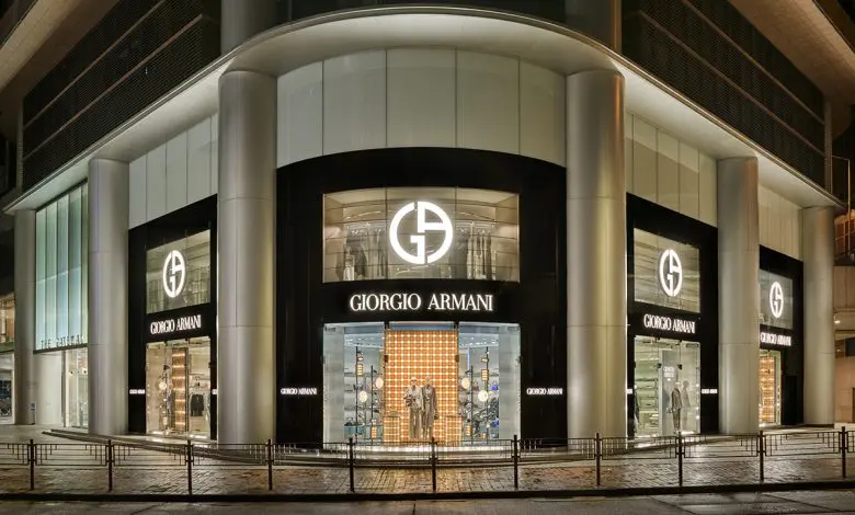 Armani a fost amendat cu 3,5 milioane de euro pentru afirmații etice înșelătoare