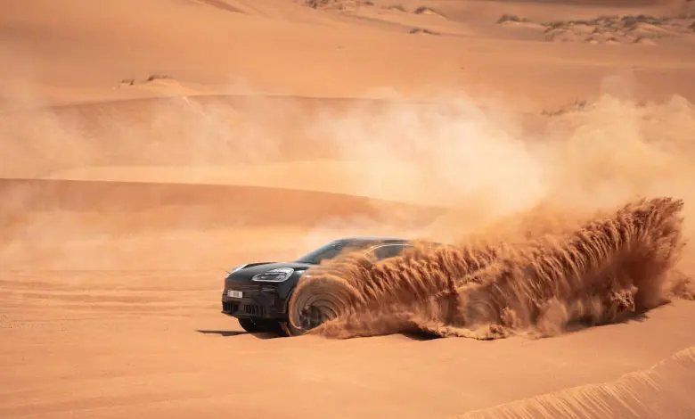 Porsche Cayenne testat în condiții extreme – reale și virtuale