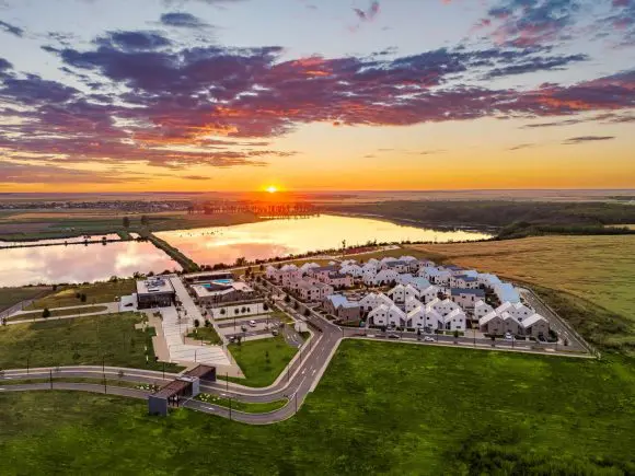 Liziera de Lac extinde opțiunile de finanțare pentru clienți printr-un parteneriat strategic