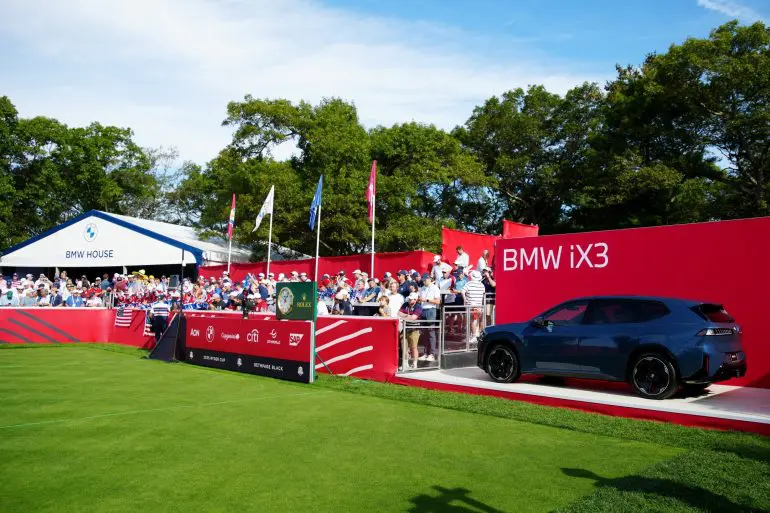 BMW iX3
