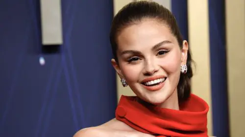 Bijuteriile sclipitoare ale starurilor pe covorul roșu la Premiile Emmy 2025