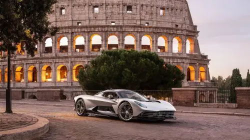 Aston Martin își extinde prezența în Italia odată cu lansarea Aston Martin Roma