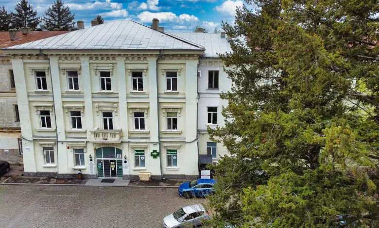 Covid, ambrozie sau simplă răceală? Dilema cu parfum de anxietate, care tulbură în prezent România!