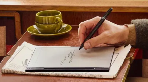 Montblanc îmbină tradiția cu inovația prin primele sale instrumente digitale de scris