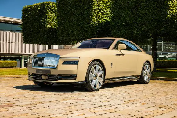 Rolls-Royce Spectre Bailey: Un omagiu plin de bucurie adus unui câine iubit