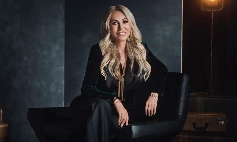 Anastasia Soare a lansat cartea „Conturul unui vis”